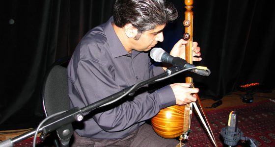 Shahriyar Jamshidi has presented a concert In the Shadow of the Fatherland at Small World Music Centre